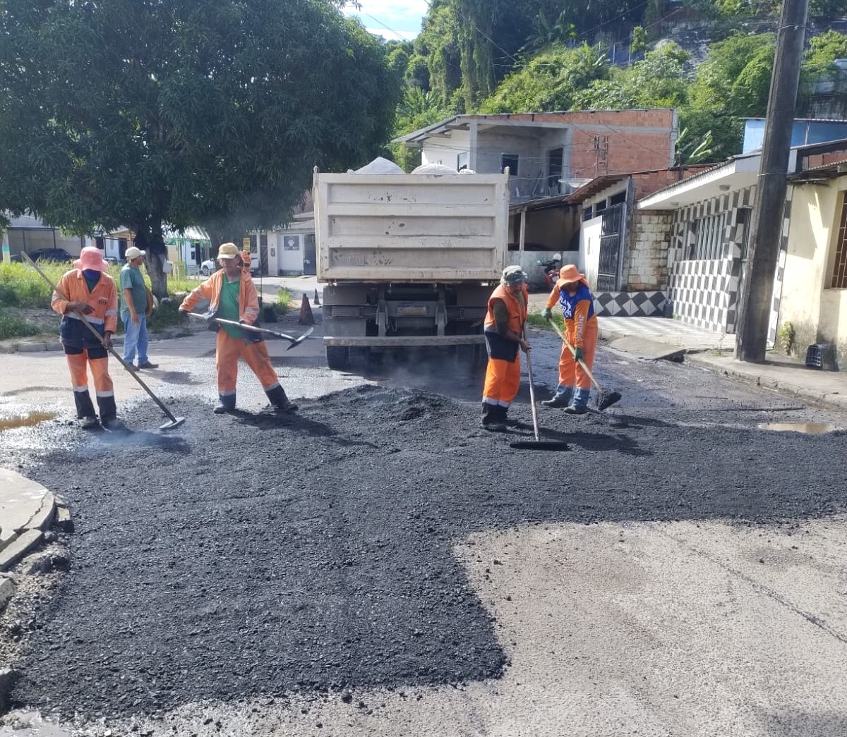 Prefeitura-de-Manaus-fortalece-infraestrutura-no-conjunto-Riacho-Doce-com-recuperacao-asfaltica-e-mais-mobilidade-para-moradores